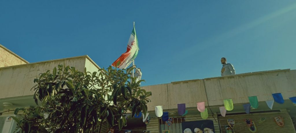 اهتزاز پرچم مقدس جمهوری اسلامی ایران در شرکت مهندسی و نصب فیرمکو پارس